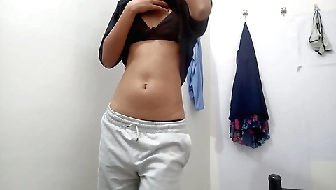 Beautiful and sexy brunette 18+ amateur teen in hd