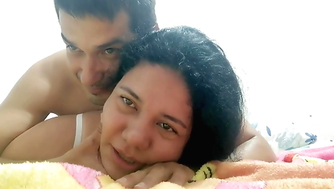 Indian brunette milf with a nice body and natural tits