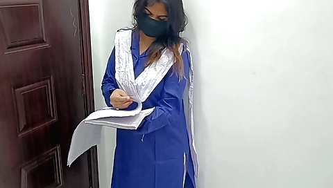 Indian girlfriend gets it on with her stepfathers dick