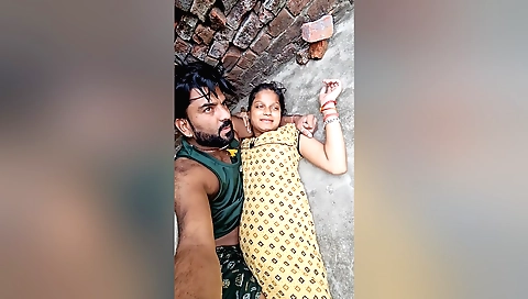 Indian babe in a sexy outfit gets fucked in her backyard