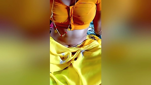 Sexy indian girl with a shaved pussy in sexy lingerie