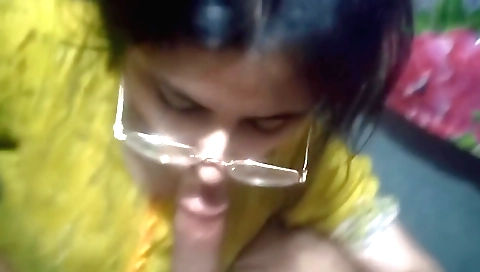 Amateur brunette takes a big cock in her tight cunt