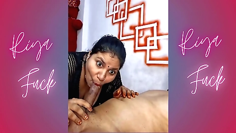 Indian milf with big tits is having big ass sex show