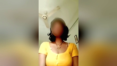 Beautiful woman in a hot amateur big boobs porn video