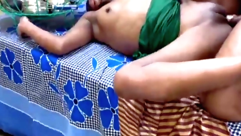 Indian brunette has sex with her boyfriend in bedroom