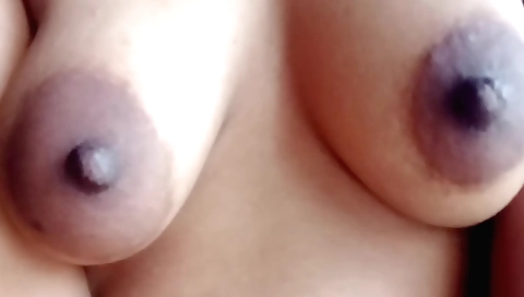 Indian naked chick 1999 is on the bed with some porn