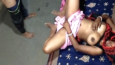 Busty indian brunette is a slut when it comes to sex