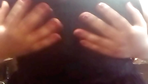 Solo female masturbates in her bedroom and masturbates