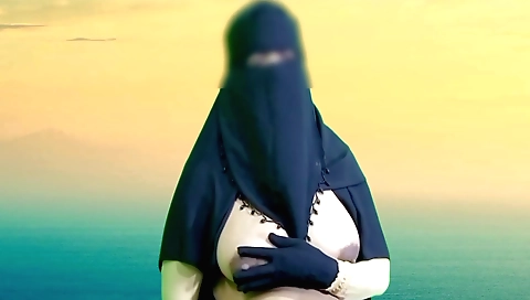 Big tits bhojpuri housewife masturbating in the bed