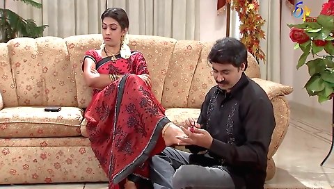 Indian footjob and foot fetish scene with a brunette