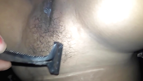 Indian hairy amateur girl is showing off on the camera