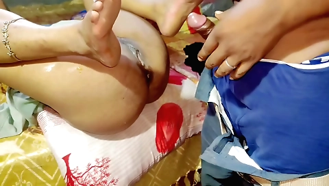 Indian teen gets her cunt creampied and her ass stuffed