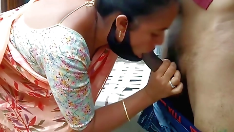 Soniyas deep blowjob and fucking in amateur hd vid