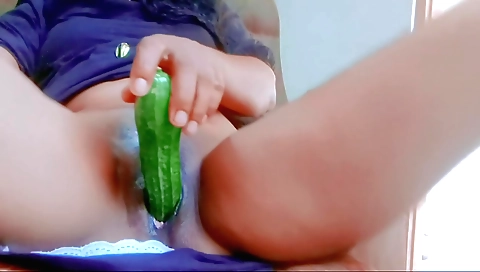 Asian woman masturbates in hot tub by her big sex toy