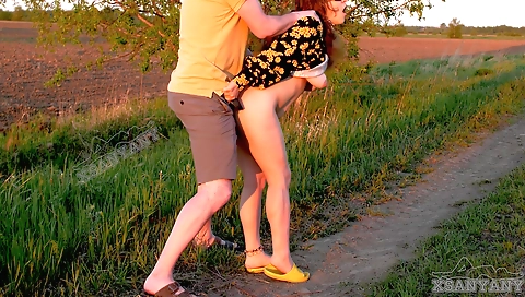 Amateur bhabhi gets pounded by her man from outside