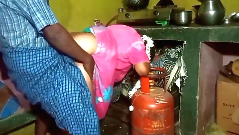 Indian brunette with small ass is a great cunt sucking