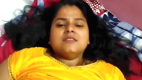 Amateur Indian girl rides and fucks her hairy pussy