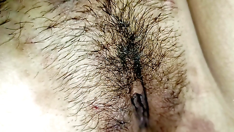 Indian-style hairy porn video of a kinky babe porn sex