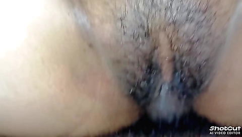 Indian girl in hairy ass is showing herself on camera