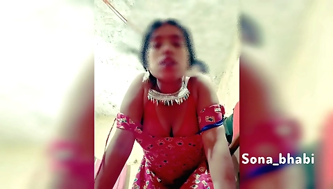 Indian wife fucks her boyfriend and gets her pussy hard