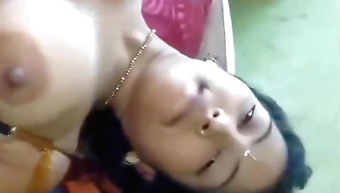 Indian desi blonde shows off her natural boobs and tits