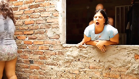 Amateur stepdaughter's big ass fucked by stepfather