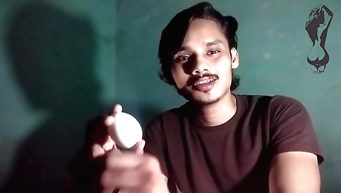 Indian hottie gets eaten every day and does it like never before