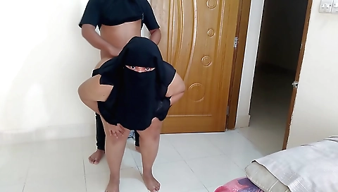 Indian girl with big ass and a nice body getting her neighbor's cock