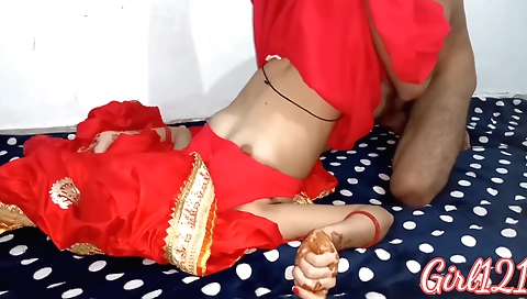 Indian girl with a beautiful face sucking a penis in this video