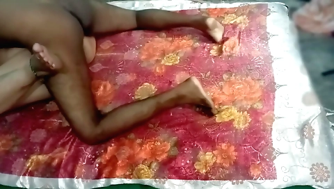 My amateur bhabi loves fucking me up on the web cam