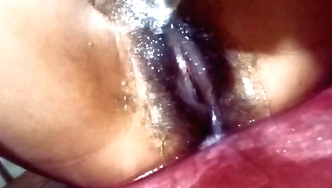 Amateur indian girl fingered in her pussy in hd vid