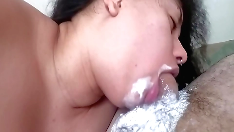 Indian girl fucked deep in her mouth by her boyfriend