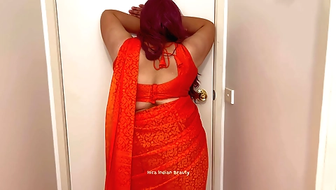 Indian whore takes stepbrother-in-law in a sexy scene