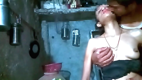 Indian beauty with a cute face is showing off a blowjob