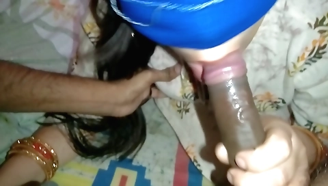 Indian wife sucks and finger her pussy in reverse cowgirl