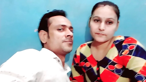 Brunette indian girl makes an exciting homemade vid