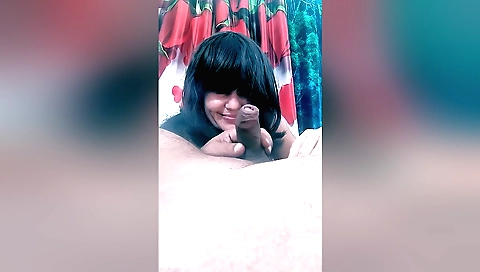 Amateur video of a big ass brunette in a doggy style