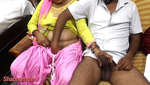 Indian chick with hairy tits getting a deep handjob